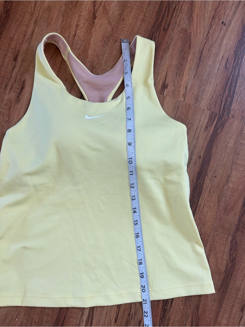 Nike Dri-FIT Swoosh Butter Yellow Padded Sports Bra Tank Women’s S - Picture 7 of 7